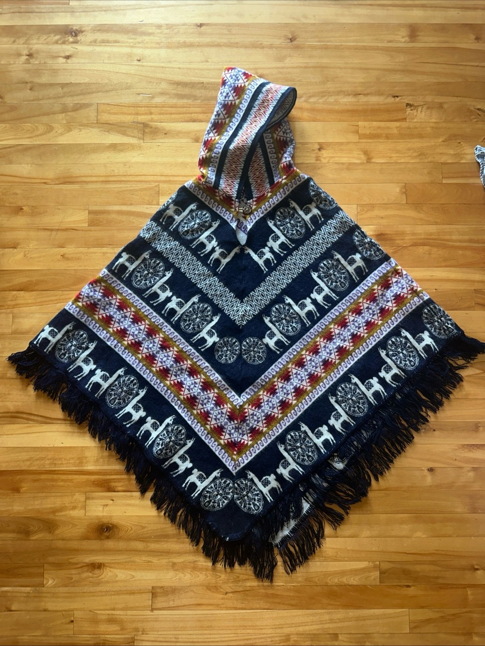 Hooded Llama Alpaca Print Poncho Cape Fringe Southwestern Boho One Size - Picture 6 of 10